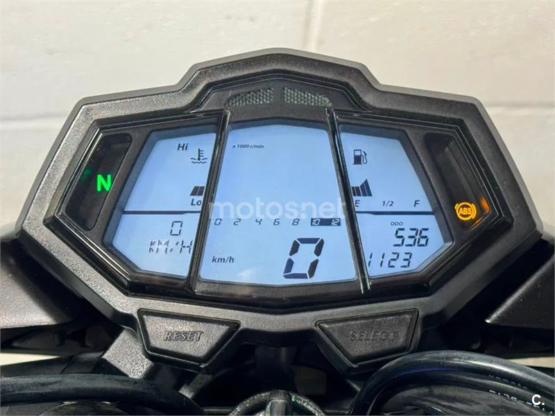 Yamaha MT-125 – Vista 6