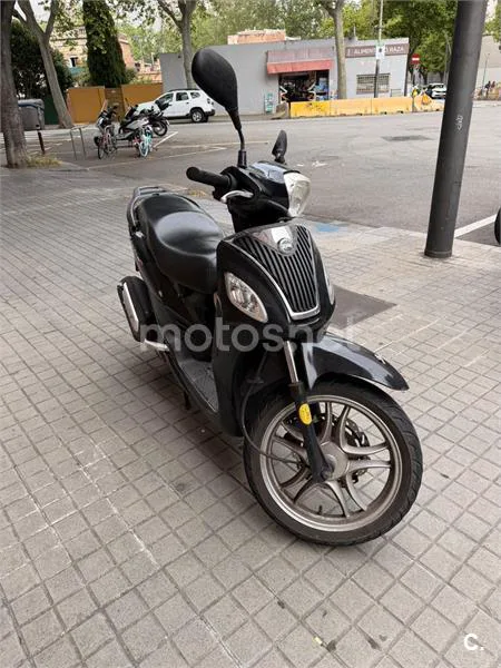 SYM Symphony ST 125 – Vista 4