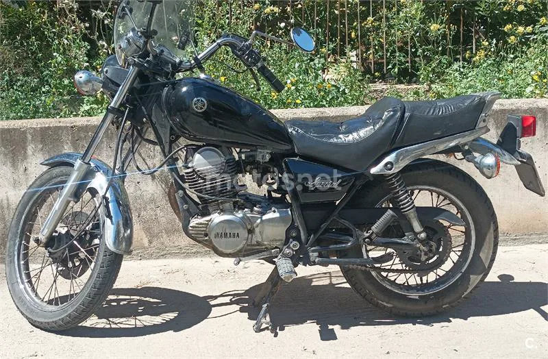 Yamaha SR 250 Special – Vista 2