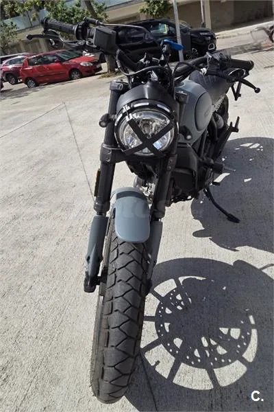 Ducati Scrambler - Vista 4