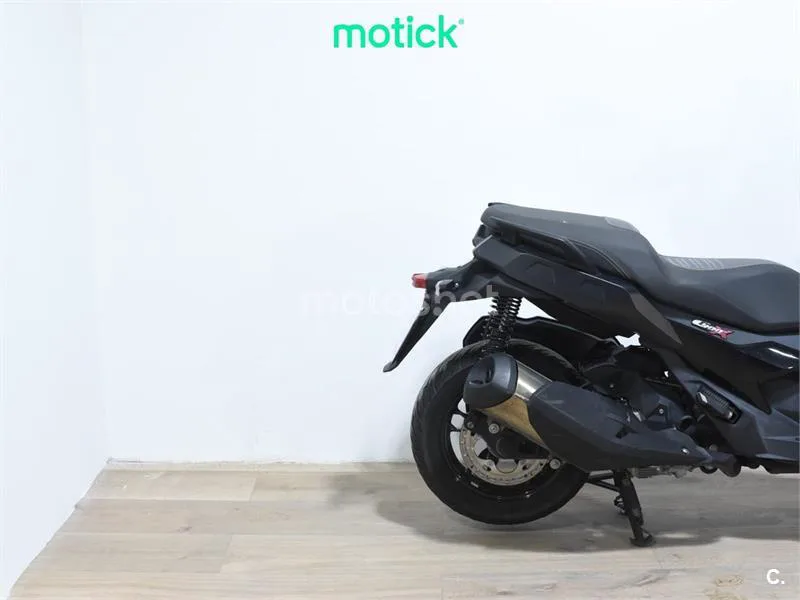 BMW C 400 X – Vista 3