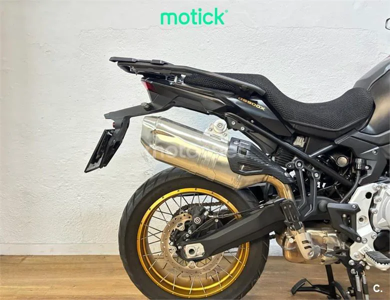 Voge 900 DSX – Vista 3