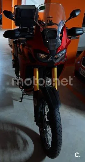 Honda CRF 1000L Africa Twin – Vista 2