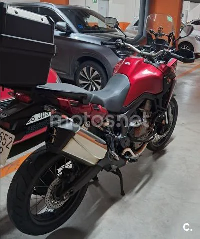 Honda CRF 1000L Africa Twin – Vista 4