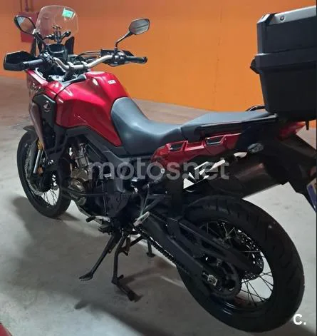 Honda CRF 1000L Africa Twin – Vista 5