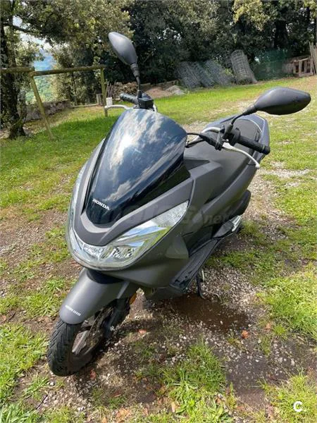 Honda PCX 125 – Vista 2