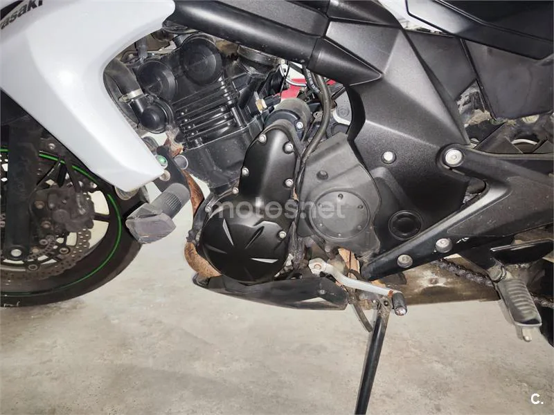 Kawasaki ER-6N – Vista 9