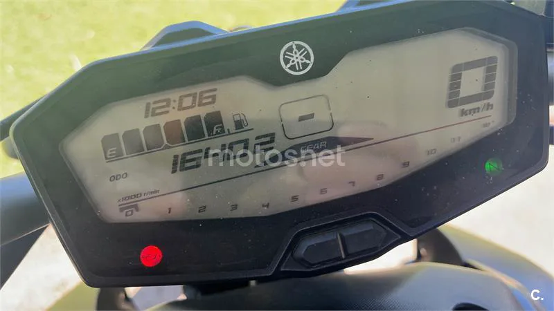 Yamaha MT-07 – Vista 4