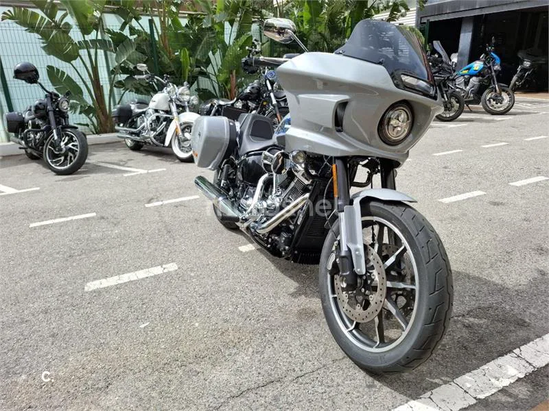 Harley-Davidson Low Rider ST – Vista 3