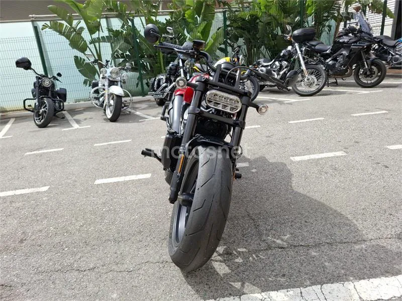 Harley-Davidson Sportster S – Vista 3