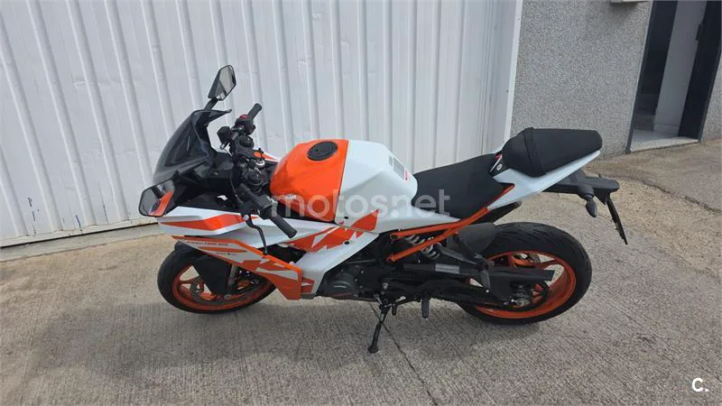 KTM RC – Vista 3