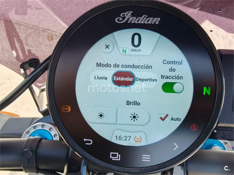 Indian FTR 1200 – Vista 12