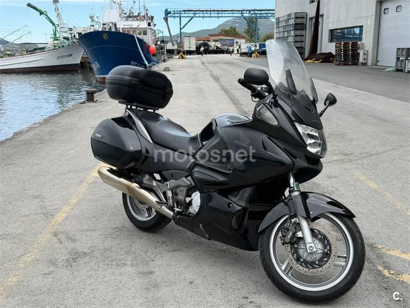Honda NT 700 Deauville – Vista 8