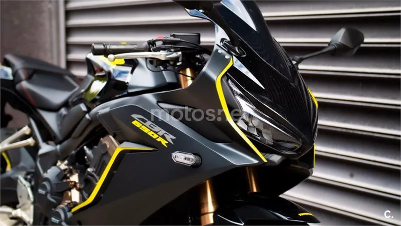 Honda CBR 650 R – Vista 3