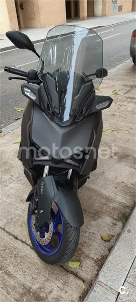 Yamaha XMAX 300 – Vista 2