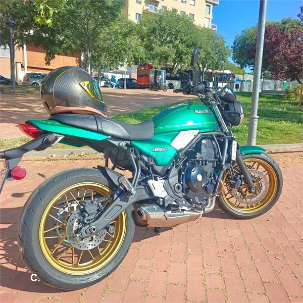 Kawasaki Z650 – Vista 11