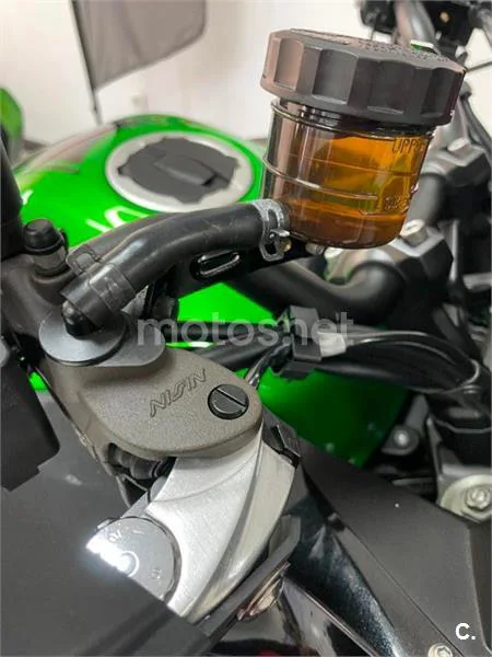 Kawasaki Versys 1000 – Vista 12