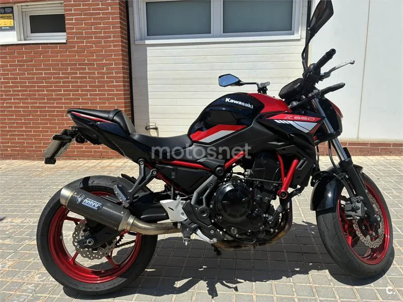 Kawasaki Z650 – Vista 7