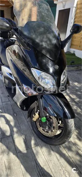 Yamaha TMAX 500 – Vista 4