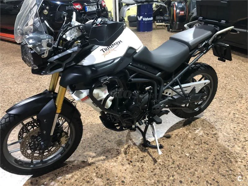 Triumph Tiger 800 – Vista 2