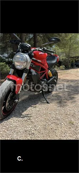 Ducati Monster 797 – Vista 3