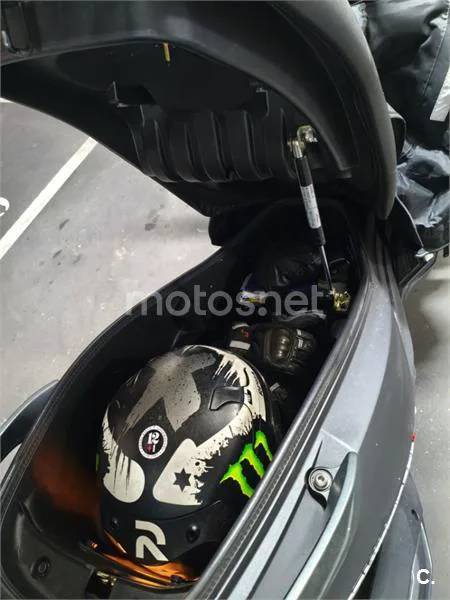 SYM Joymax 300 – Vista 7