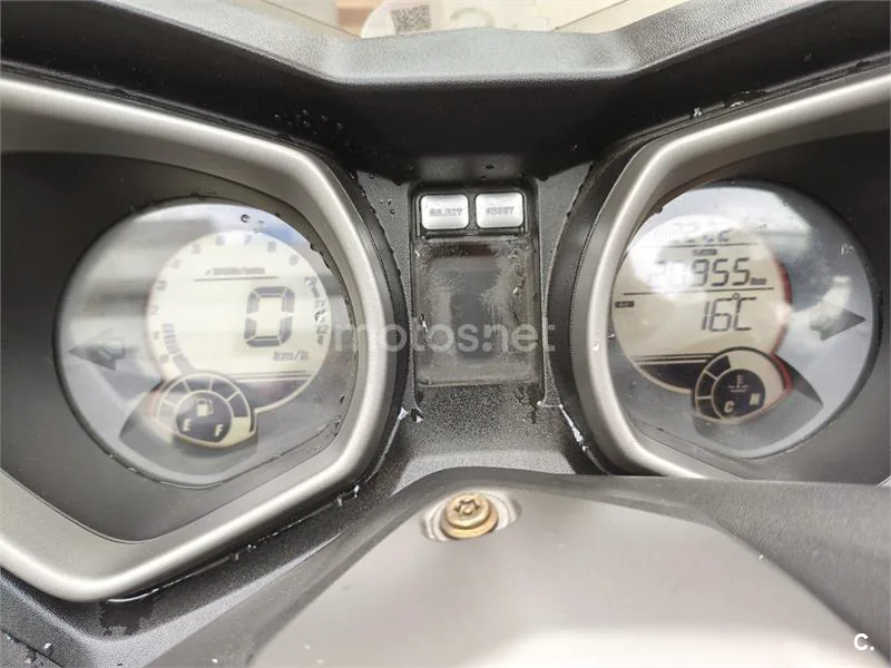 Yamaha XMAX 125 – Vista 5
