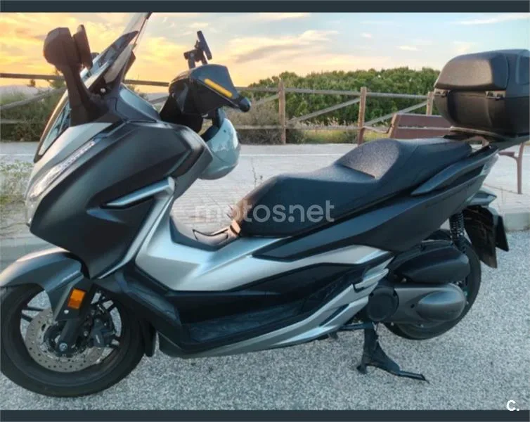 Honda Forza – Vista 7