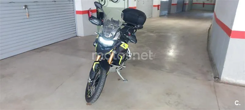 Triumph Tiger 900 – Vista 2