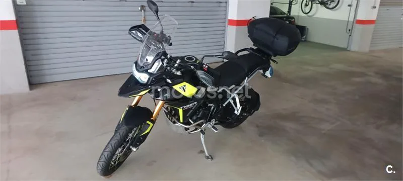 Triumph Tiger 900 – Vista 3
