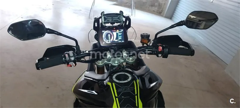 Triumph Tiger 900 – Vista 4