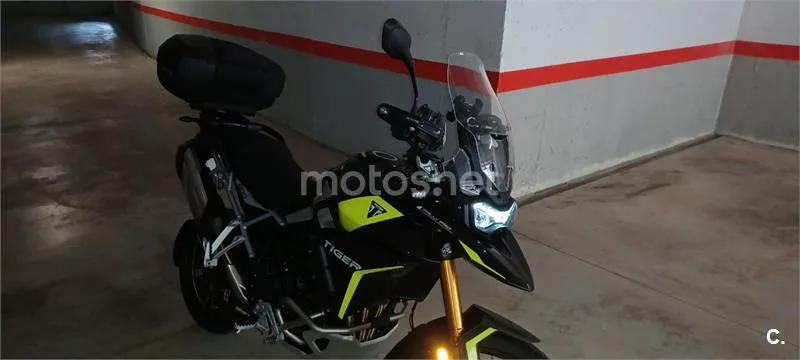 Triumph Tiger 900 – Vista 9