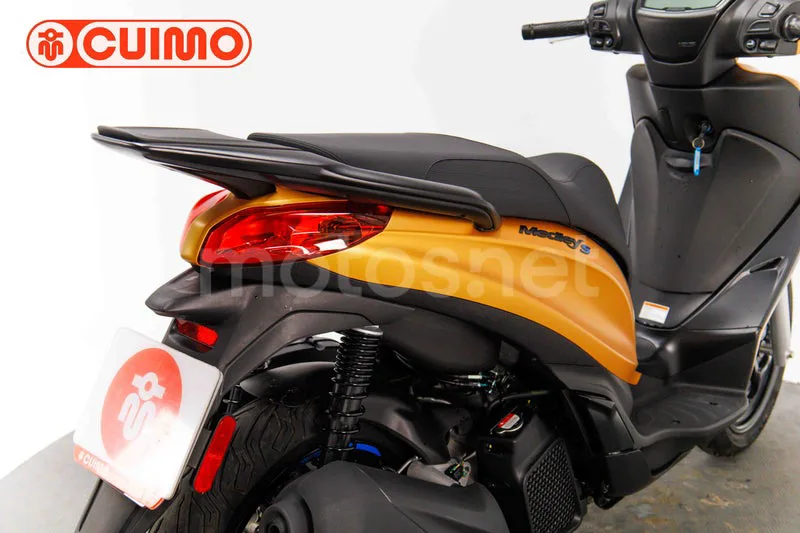 Piaggio Medley – Vista 24