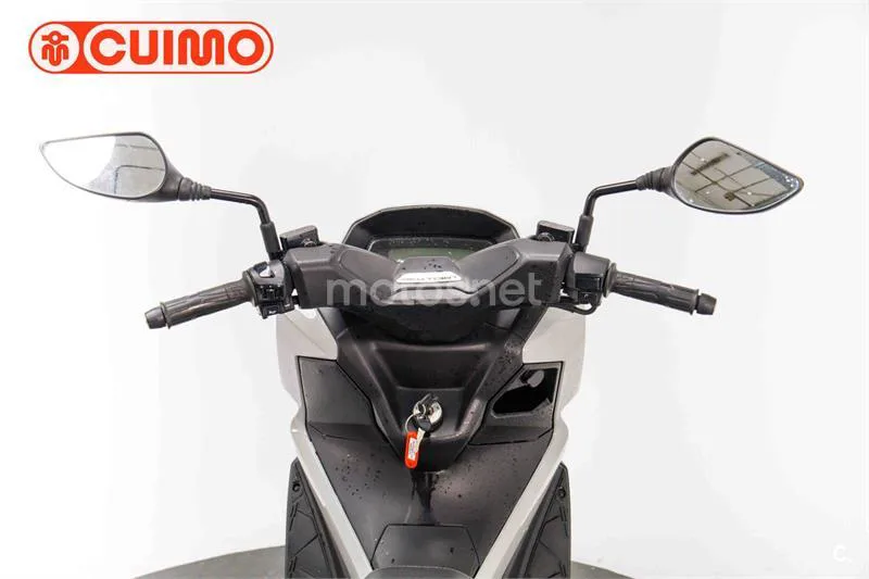 Kymco Sky Town 125 – Vista 17