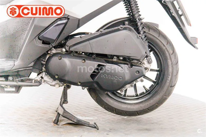 Kymco Sky Town 125 – Vista 18