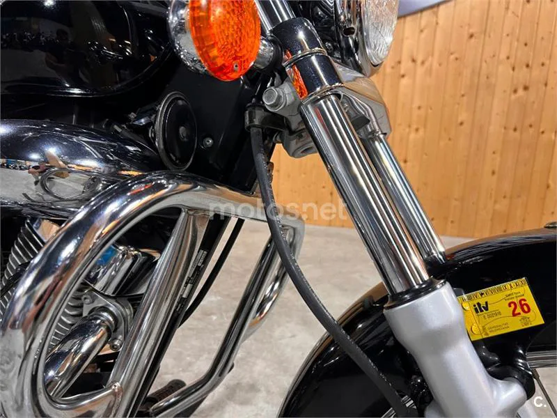 Suzuki Intruder 250 – Vista 29