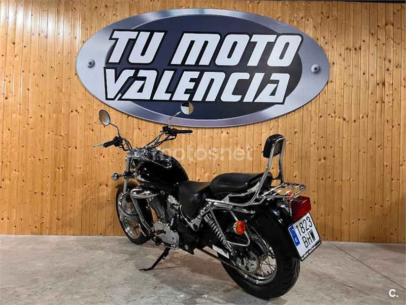Suzuki Intruder 250 – Vista 5