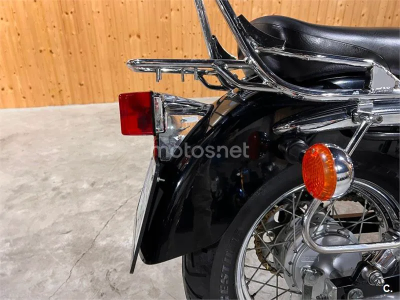 Suzuki Intruder 250 – Vista 48
