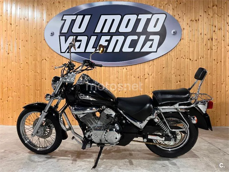 Suzuki Intruder 250 – Vista 6