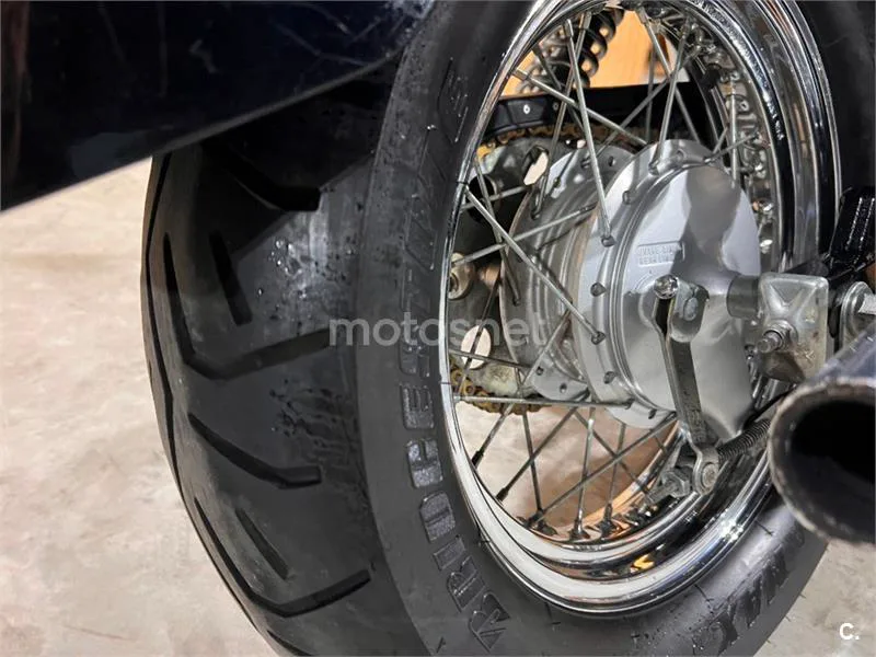 Suzuki Intruder 250 – Vista 54