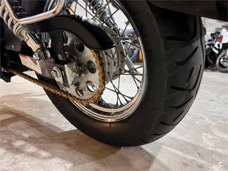 Suzuki Intruder 250 – Vista 57