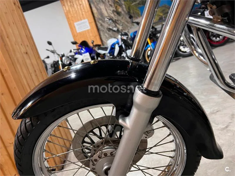 Suzuki Intruder 250 – Vista 71