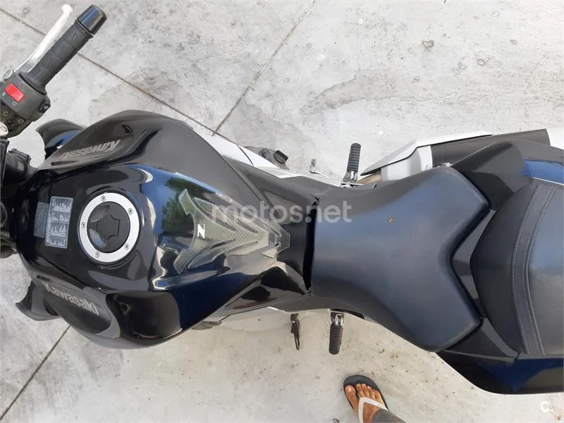 Kawasaki Z 750 – Vista 2
