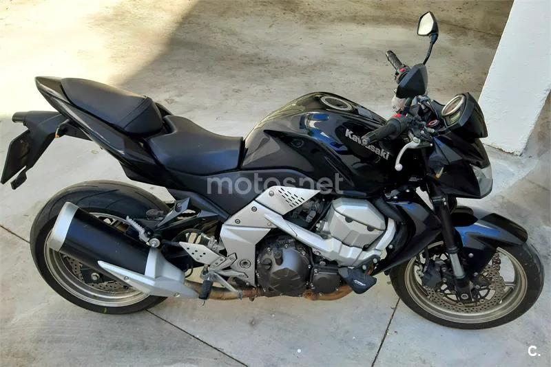 Kawasaki Z 750 – Vista 5