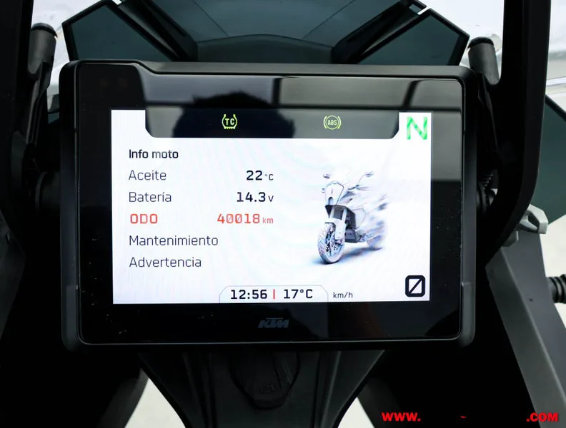 KTM 1290 Super Adventure – Vista 6