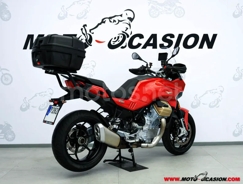 Moto Guzzi V100 Mandello – Vista 3