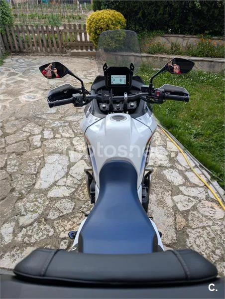 Honda XL 750 Transalp – Vista 5