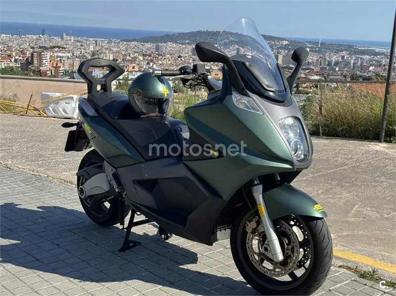 Gilera GP 800 – Vista 6