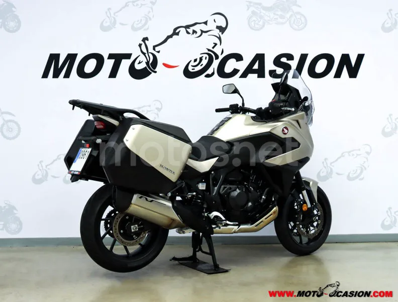 Honda NT1100 – Vista 3