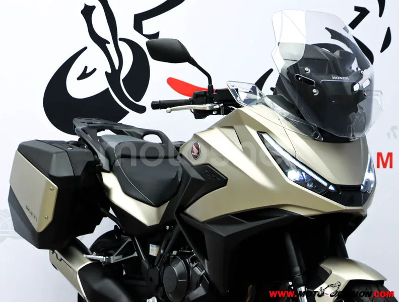 Honda NT1100 – Vista 4